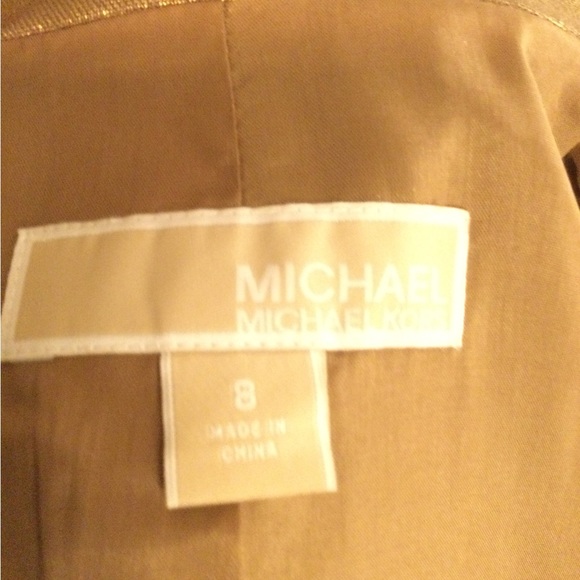 Michael Kors Short Sleeve Blazer with Belt Size 8 - Picture 3 of 3